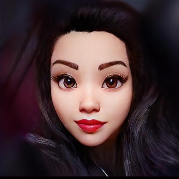 Meet your Posher, Xochilt - Picture 1 of 1